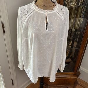 LOFT Plus Women’s White Eyelet Blouse Size 16